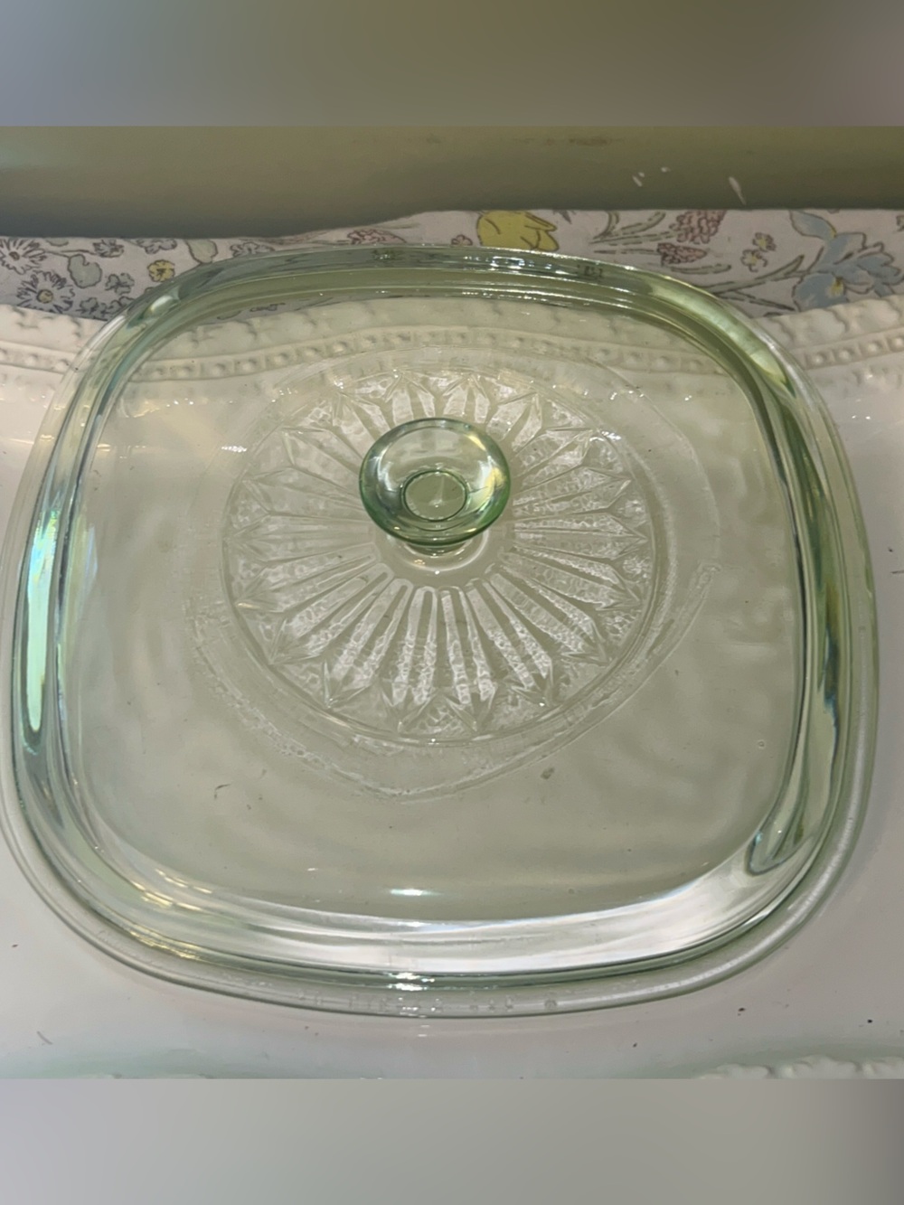 Pyrex square glass casserole lid A9C